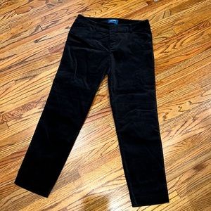 Old navy. Size 6 regular. Black velvet pants. Pixie. Mid-rise.